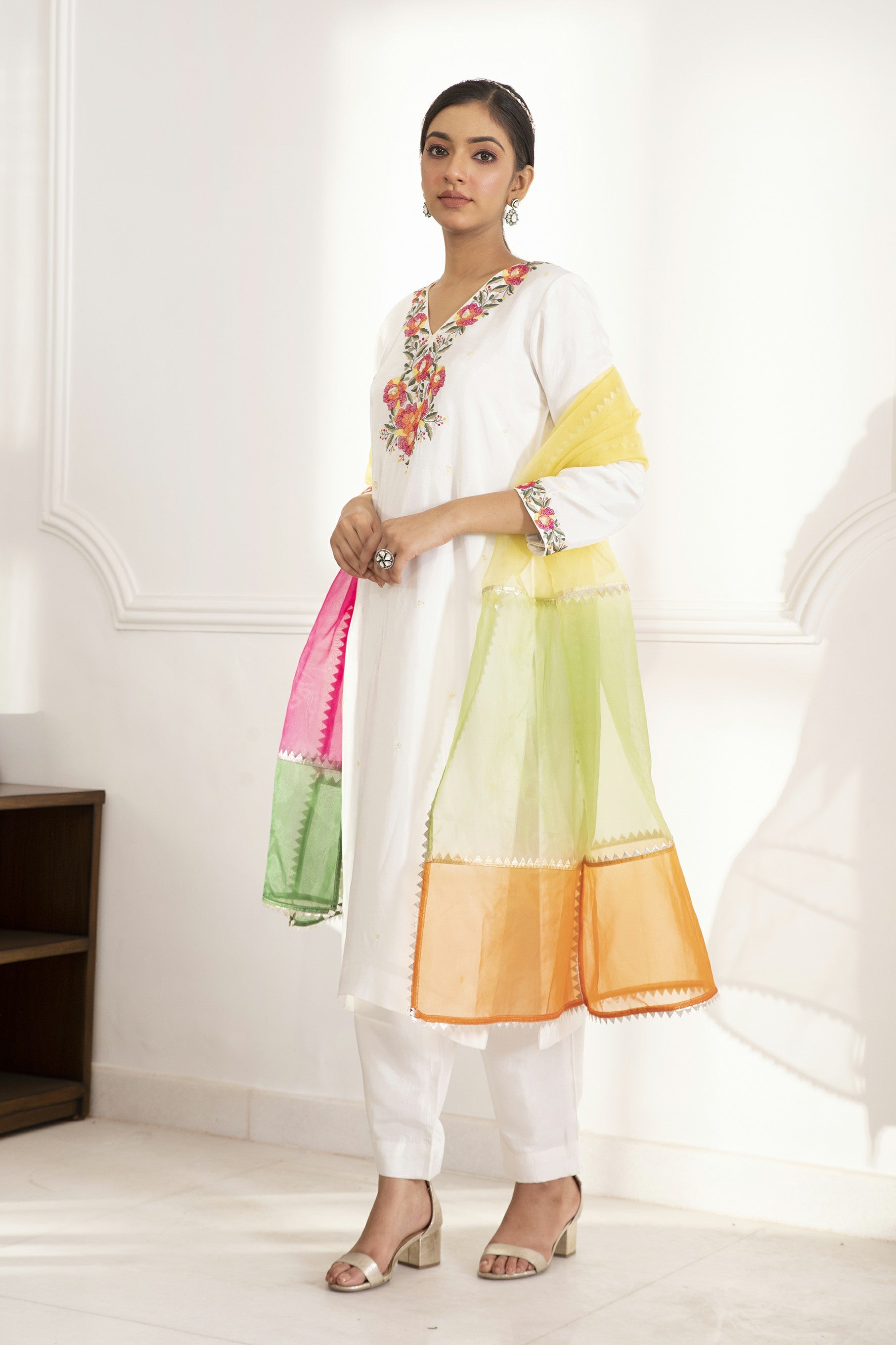 HANNAH WHITE SILK KURTA SET