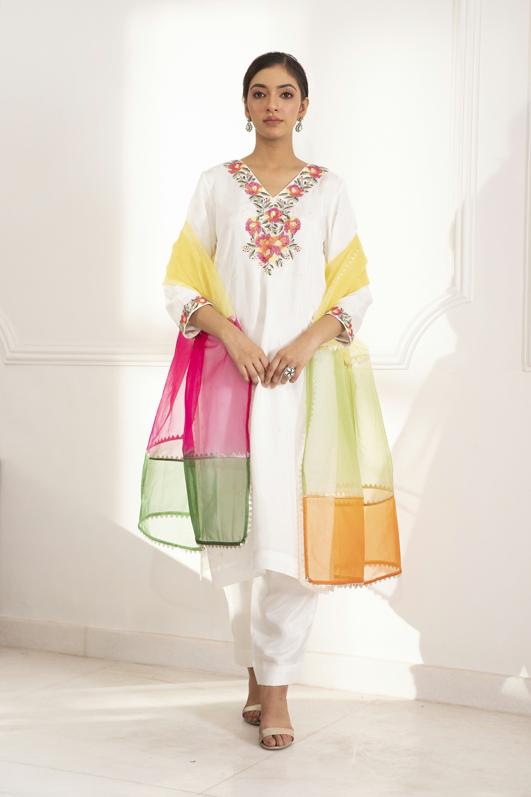 HANNAH WHITE SILK KURTA SET