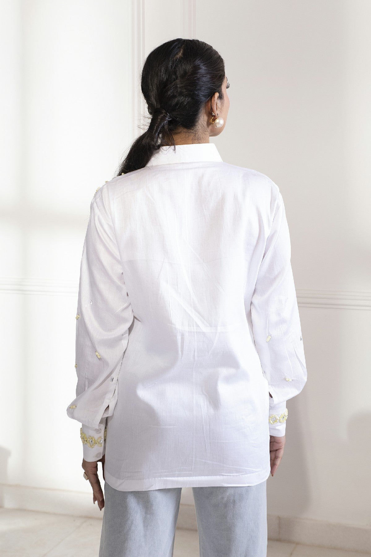 ANEESA WHITE CREPE SHIRT