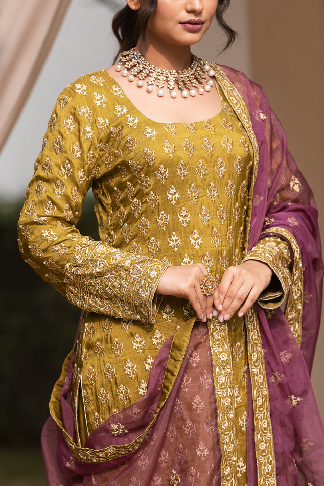 NASHIRA SILK KURTA SET