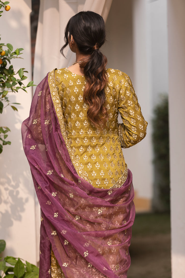 NASHIRA SILK KURTA SET