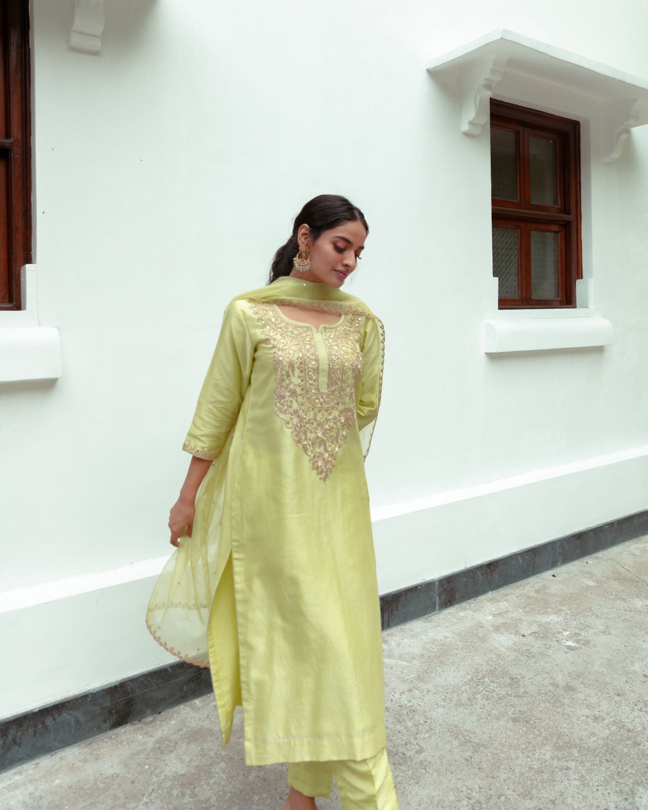 AMORA CHANDERI KURTA SET