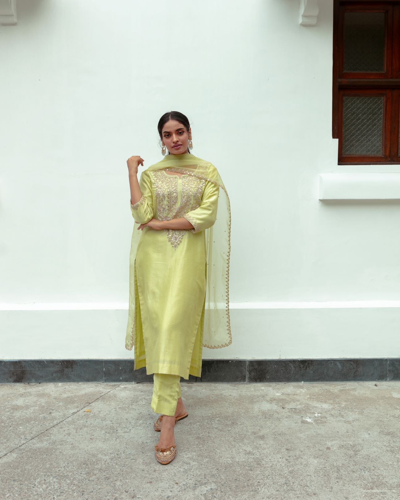 AMORA CHANDERI KURTA SET