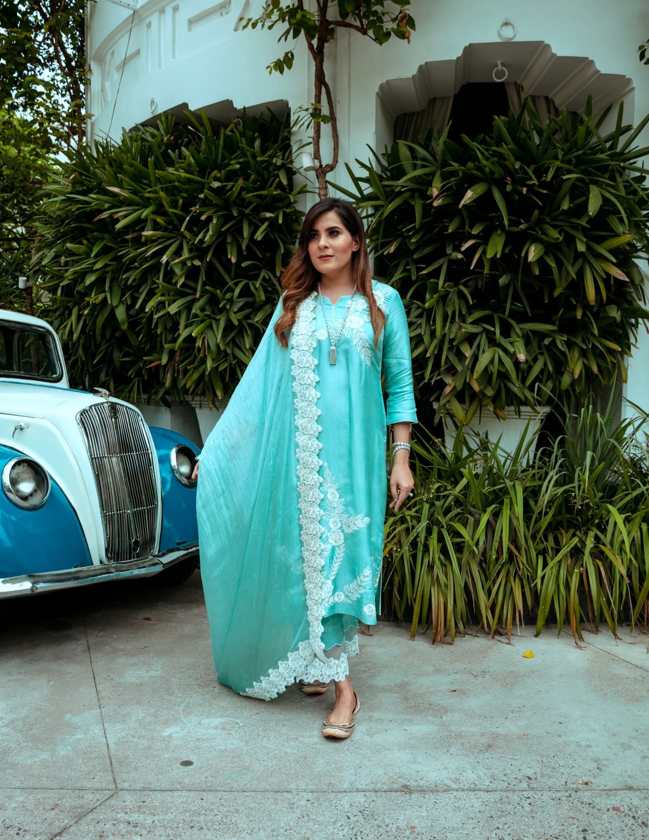 ANABIA UPARA SILK KURTA SET