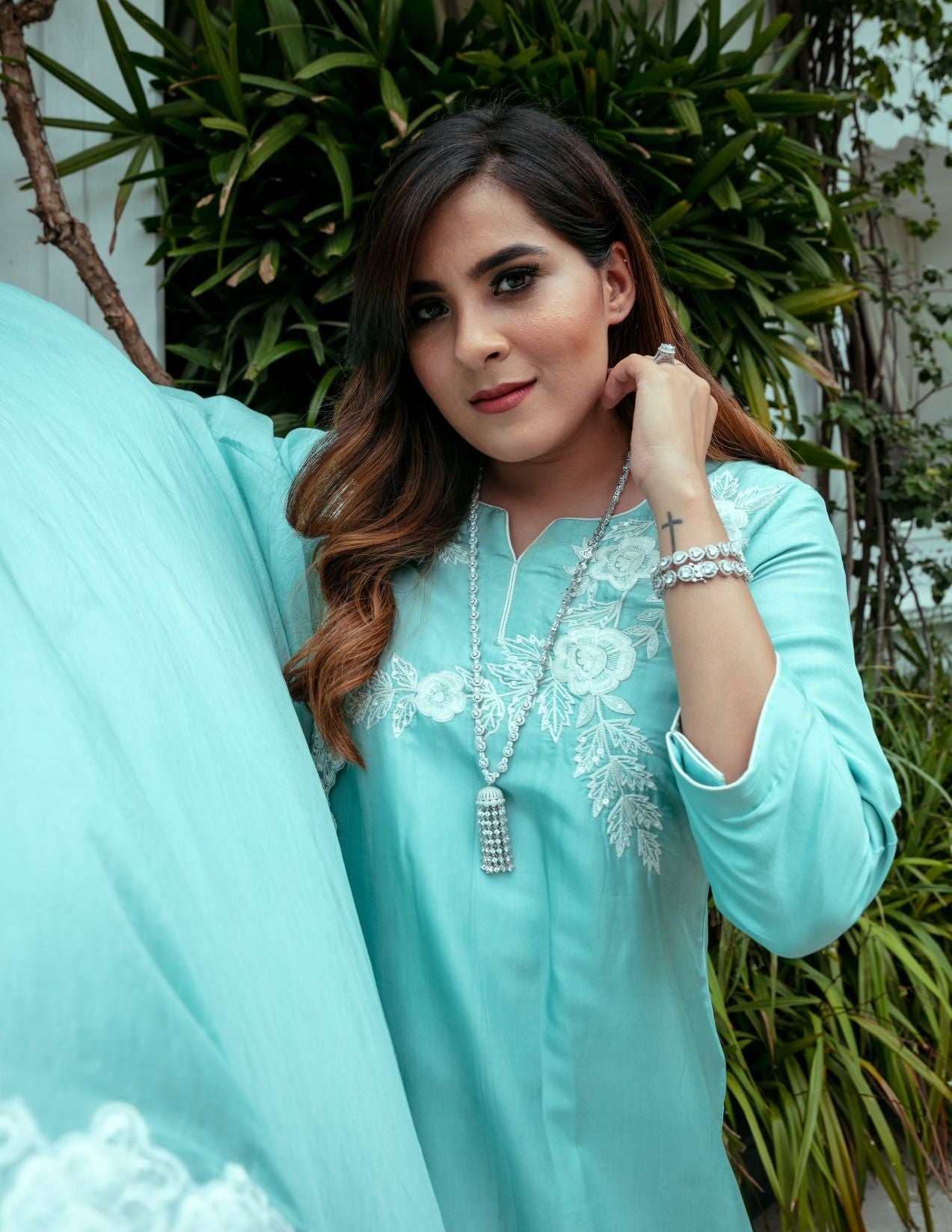 ANABIA UPARA SILK KURTA SET