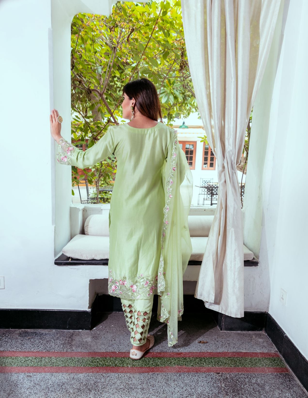 SUMAIRA CHANDERI KURTA SET